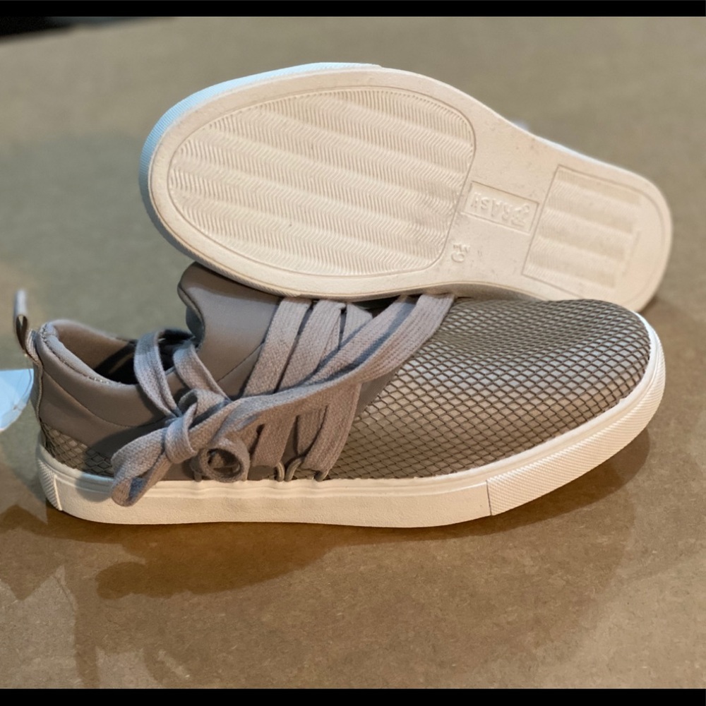 Women S-6 1/2 Grey Dress shoes